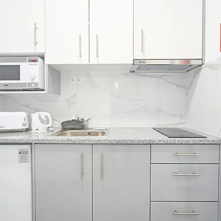 Apartament Right Place