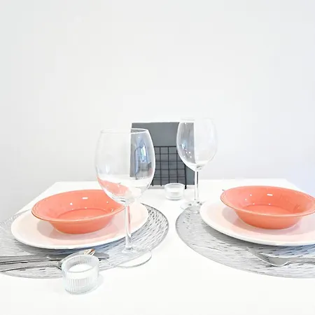 Apartament Right Place *