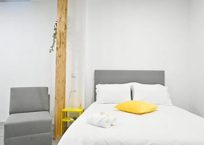 Apartament Right Place *