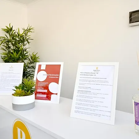 Right Place * ליסבון